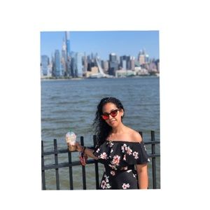 Meet your Posher, Samantha